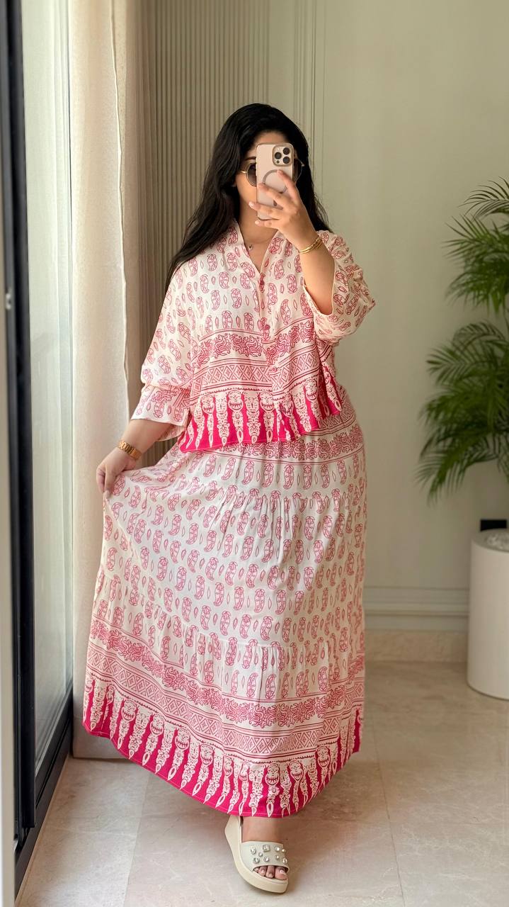 Ensemble Jupe + Chemise en tissu Le lin