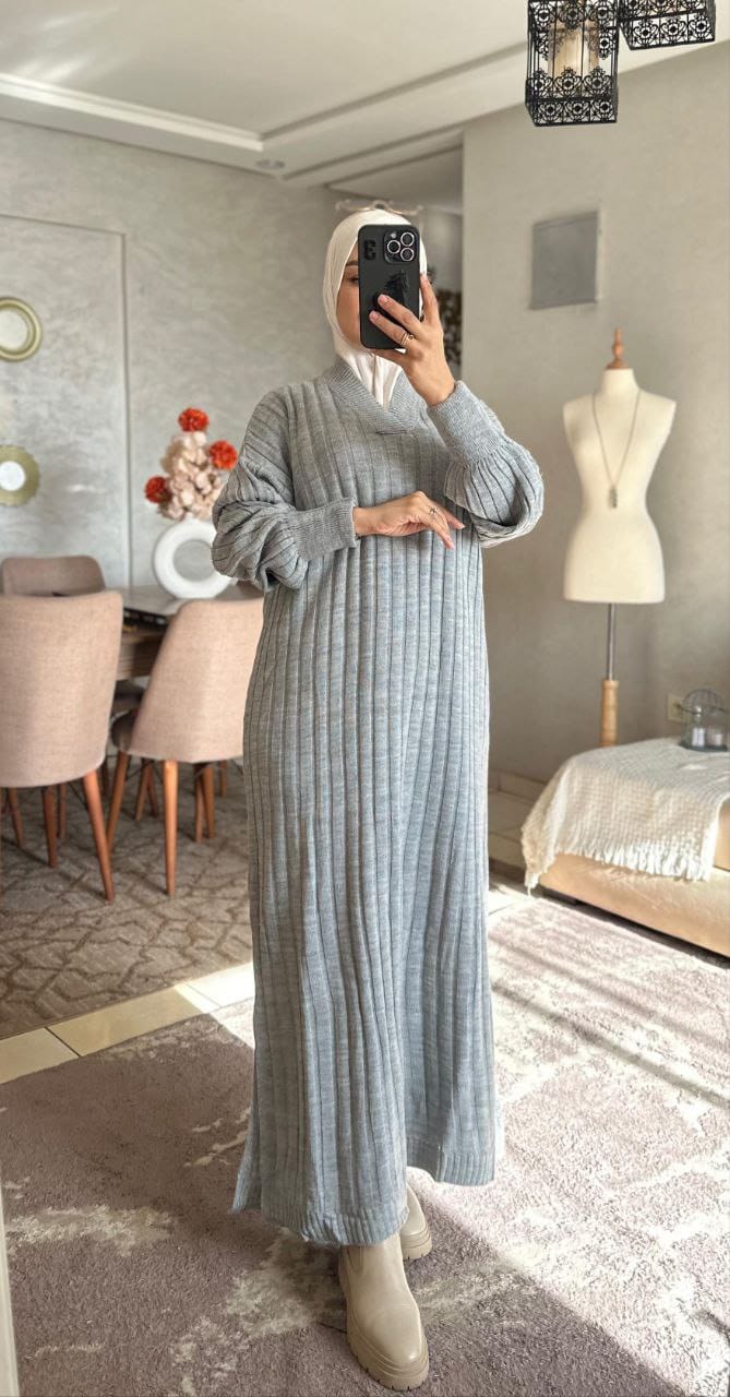 Robe avec manch bouffante Tissu la lain