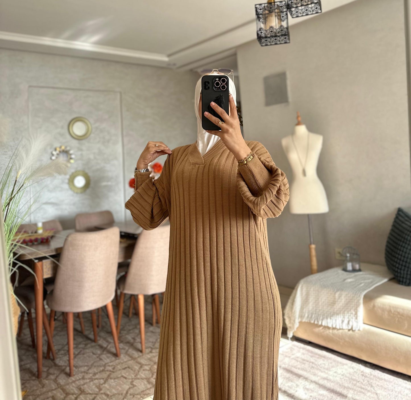 Robe avec manch bouffante Tissu la lain